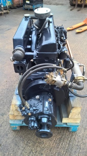 Used Ford 2715E 120HP Marine Diesel Engine 4 Used Ford 2715E 120HP Marine Diesel Engine
