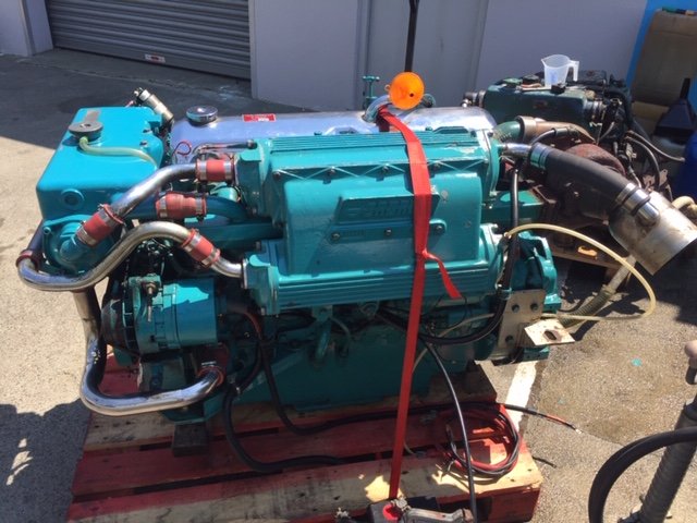 Used Ford Sabre 350C 350HP Marine Diesel Engine 1 Used Ford Sabre 350C 350HP Marine Diesel Engine