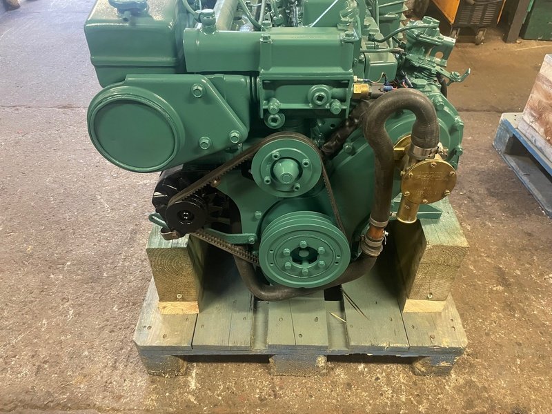 Used Volvo Penta TAMD41B 197HP Bobtail Marine Diesel Engine 3 Used Volvo Penta TAMD41B 197HP Bobtail Marine Diesel Engine