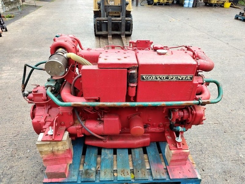 Used Volvo Penta TAMD70E 300HP Marine Diesel Engine & Gearbox