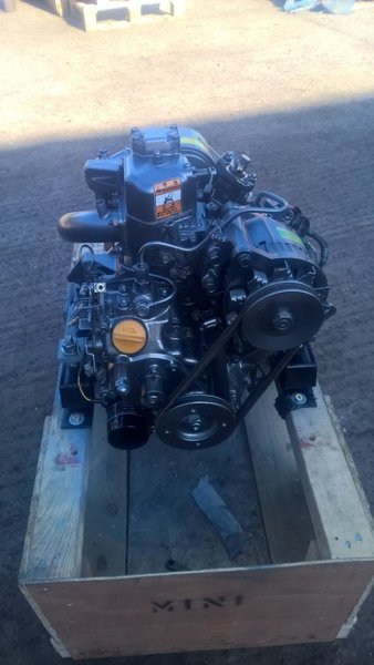 Used Yanmar 1GM10 9HP Marine Diesel Engine 2 Used Yanmar 1GM10 9HP Marine Diesel Engine