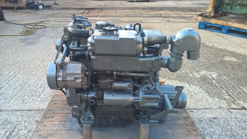 Used Yanmar 3JH25A 25hp Marine Diesel Engine