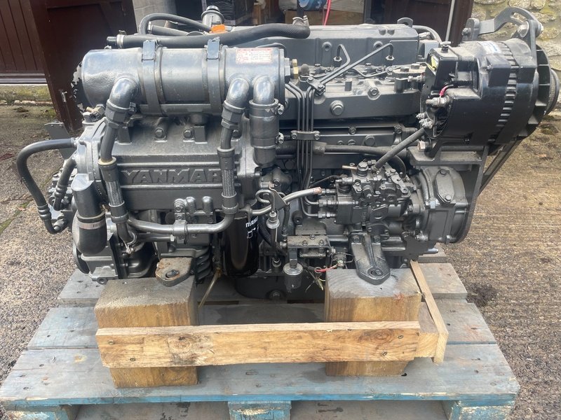 Used Yanmar 4LHA-HTP 160HP Marine Engine & Gearbox Package