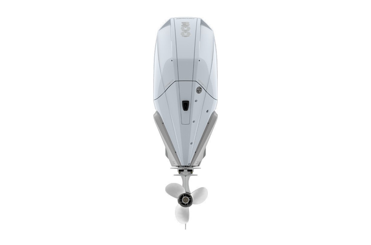 Mercury 300XXL 300HP White Verado V8 30" Outboard Motor 2 Mercury 300HP 300XXL Verado - White V8 30in